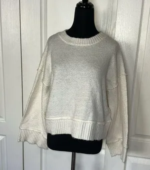 DOUBLE ZERO WHITE KNIT WIDE SLEEVE SWEATER thumbnail 1