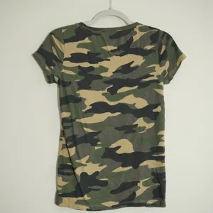 J. Crew Women's XS Green Camo T-Shirt Short Sleeve Collector Tee Casual Soft thumbnail 3
