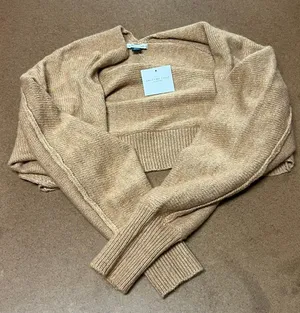 NWT American Eagle Shrug thumbnail 1