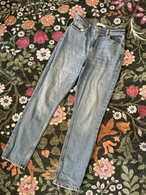 Abercrombie ultra high rise straight jeans 29 thumbnail 1