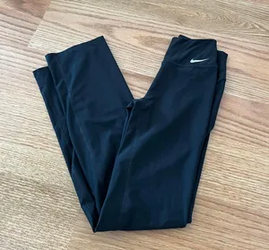 Nike Leggings thumbnail 3