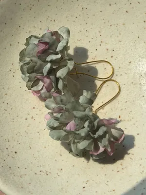 Handmade fairy cute flower unique style dangle earrings💚 thumbnail 7