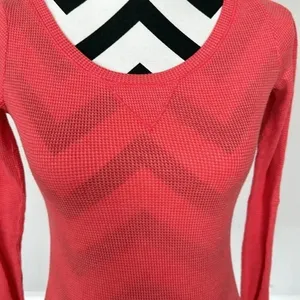 Arizona‎ Jeans Waffle Long Sleeve Top Sz XS thumbnail 2