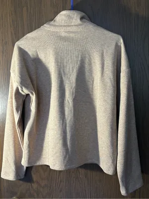 Bobeau soft fleece pullover features a beige color and a V Neck neckline thumbnail 4