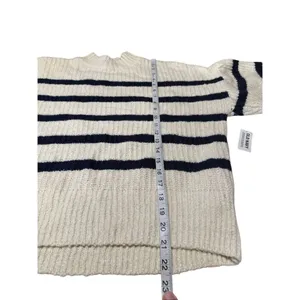 Old Navy Oversized Sweater Sz S Cream/Navy NWT thumbnail 7
