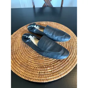 Everlane‎ The Day Loafer Black Leather Elastic Heel Flat Made in Italy Womens thumbnail 2