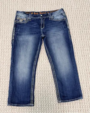 Rock Revival Betty cropped denim capri jeans size 32 thumbnail 1