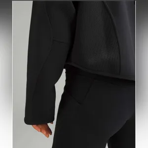 Lululemon Mixed Fabric Half-Zip Pullover thumbnail 4