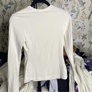 NWT Skims (B8) Cotton Jersey Long Sleeve T-Shirt Crew Neck Pullover Bone Size L thumbnail 4