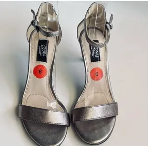 Jones New York Signature Metallic Silver Open Toe Stiletto Ankle Strap Sandals thumbnail 2