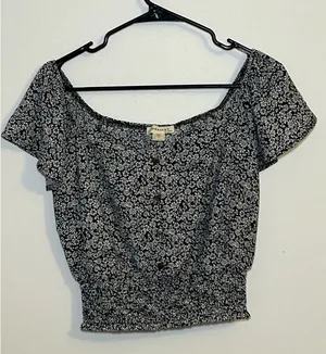 Monteau Simple Top thumbnail 1