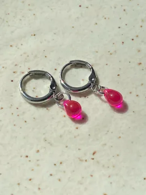 Handmade mini hot pink teardrop Czech glass simple minimalist earrings🩷 thumbnail 1