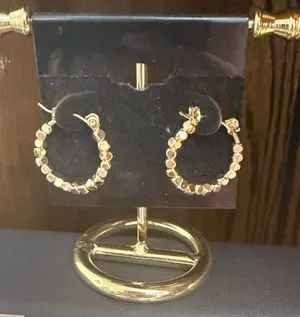 Gold Hoop Boutique Earrings 18K Yellow 1.25” width thumbnail 4