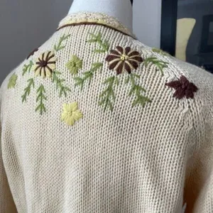 Vintage 50s Hand Fashioned Hand Loomed 100% Virgin Wool Button Cardigan M thumbnail 8