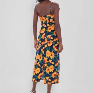 NWT Hyacinth House Margot Floral One Shoulder Maxi Dress S Marigold thumbnail 3
