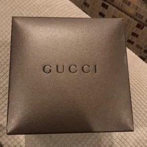 Gucci Watch thumbnail 2
