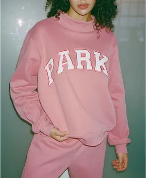 Parke Mockneck thumbnail 6