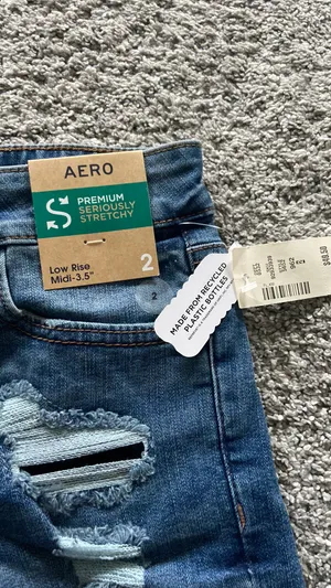 Aeropostale Ripped Jean Shorts thumbnail 4