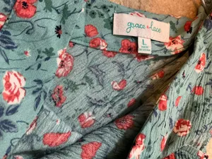 Grace lace dress floral sleeveless crinkle large thumbnail 2