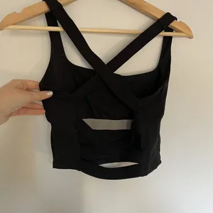 Women's size small compression lined sports bra criss cross back crop top black thumbnail 4
