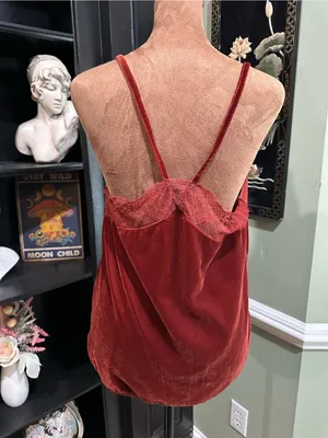 Storia Burnt Orange Velvet Lace Camisole – Size Small thumbnail 7