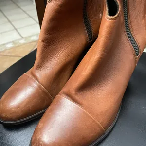 Boemos boots. Made in Italy. Used Beautifully made Leathe size 10 thumbnail 8