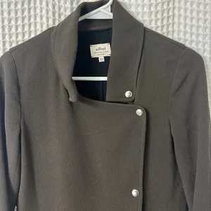 Aritzia Wilfred Mayet Crepe Jacket in Olive Green Size XXXS thumbnail 5