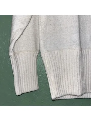 Vintage Cheer Letterman’s Sweater E College Sports Team E Green V Neck sweater thumbnail 6