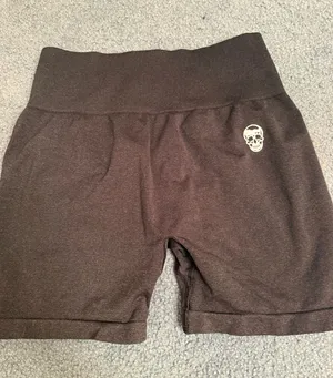GYMREAPERS workout shorts Brown Size M thumbnail 1