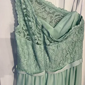 David’s Bridal One Shoulder Lace Mint Green Bridesmaid Dress Size 4 EUC thumbnail 4