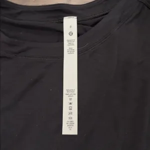 New with Tags Lululemon Modal Pleated Back Long Sleeve Top Sz 8 thumbnail 10