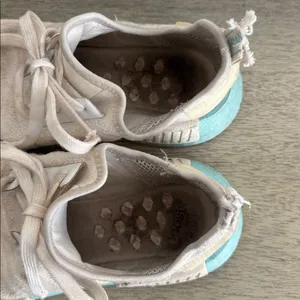 Adidas NMD R1 Sneakers in "White Clear Aqua" Size 7 thumbnail 11