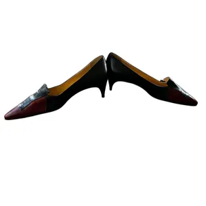 Vintage Manolo Blahnik Kitten Heels 36 Black Burgundy Two-Tone Leather Pumps thumbnail 11