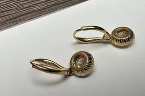 Nadri Crystal Clear Gold Tone Dangle Drop Pierced Earrings thumbnail 9