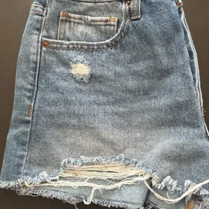 RSQ Vintage High Rise Blue Denim Shorts thumbnail 7