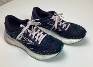 Brooks Women’s Glycerin 20 Running Sneakers Size 9 Wide thumbnail 1