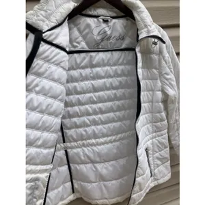 Guess Women's‎ White Puffer Jacket - Size XL thumbnail 6