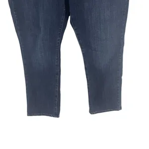 Levi's‎ Classic Straight Plus Size 16 Dark Wash Straight Jeans thumbnail 3