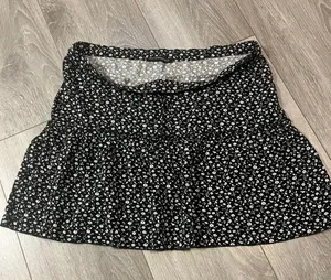 Brandy Melville skirt thumbnail 1