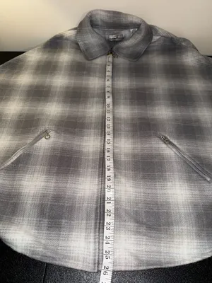 Le Moda Gray White Plaid Zip Up Fleece Jacket Cape thumbnail 5