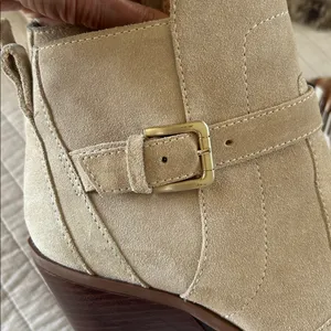 Antonio Melani peatrie light tan suede buckle western pointed heeled booties 8.5 thumbnail 11