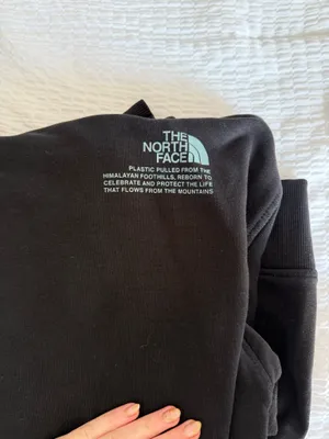 The North Face Hoodie Women’s thumbnail 4