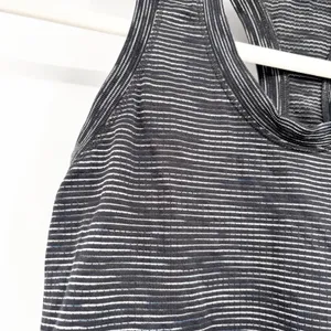 Athleta Womens Momentum Spacedye Racerback Sporty Activewear Tank Top Size XS thumbnail 3