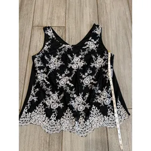 Le Bos Tank Top Womens Size 14 Black Floral Embroidered Scoop Neck Summer Boho thumbnail 6