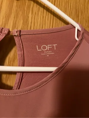 LOFT Women's Dusty Rose Ruffle Sleeve Blouse Med thumbnail 2