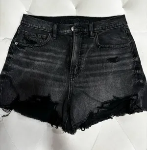 American Eagle Black Shorts thumbnail 1