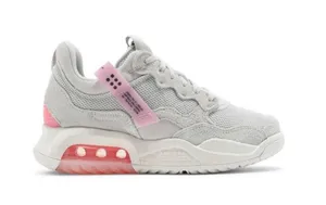 Jordan Sneakers thumbnail 6