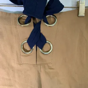 Lush S lace up bow camel tan shorts high rise thumbnail 3