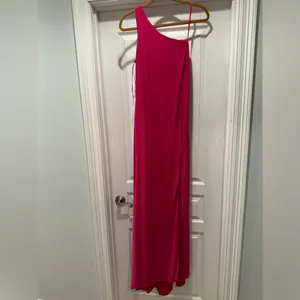 Mac Duggal NWT Dress thumbnail 8
