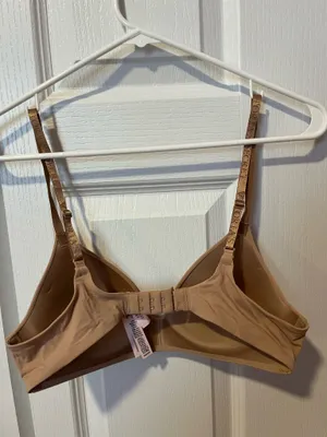Victoria's Secret T-Shirt Lightly Lined Wireless Bra thumbnail 2